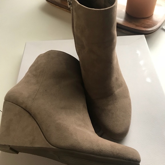 Booties!! Jessica Simpson wedge booties - Picture 2 of 4